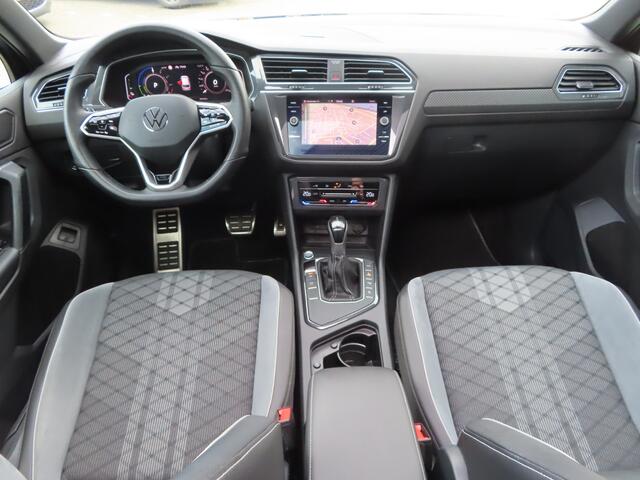 Volkswagen TIGUAN 1.4 TSI eHybrid R-Line Business | pano dak | rondomzicht camera