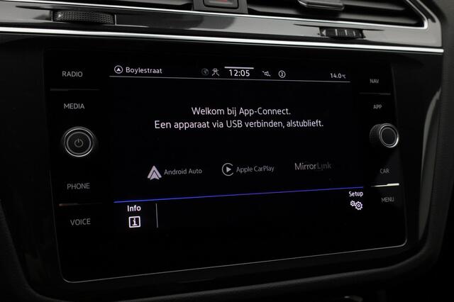 Volkswagen TIGUAN 1.4 TSI 245 pk DSG eHybrid R-Line Business+ | Panoramadak | IQ Light | Achteruitrijcamera | Navigatie | Stoelverwarming | Keyless Entry