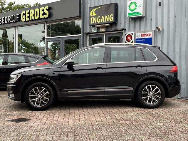 Volkswagen TIGUAN 1.4 TSI Connected Series. | NAVI | CARPLAY | DAB | TREKHAAK. |