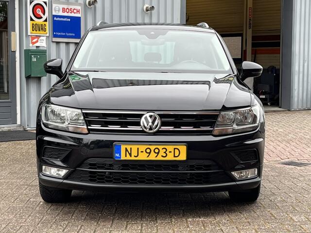 Volkswagen TIGUAN 1.4 TSI Connected Series. | NAVI | CARPLAY | DAB | TREKHAAK. |