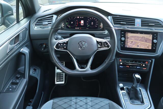 Volkswagen TIGUAN Allspace 1.5 TSI R-Line Business+ 7p. NL-Auto!! Zeer compleet!!