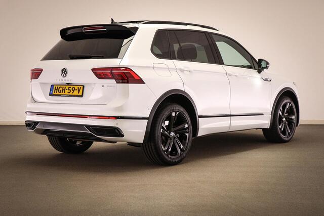 Volkswagen TIGUAN 1.4 TSI eHybrid R-Line Business+ | PANORAMADAK | WINTER PACK | MATRIX LED | 360 CAMERA