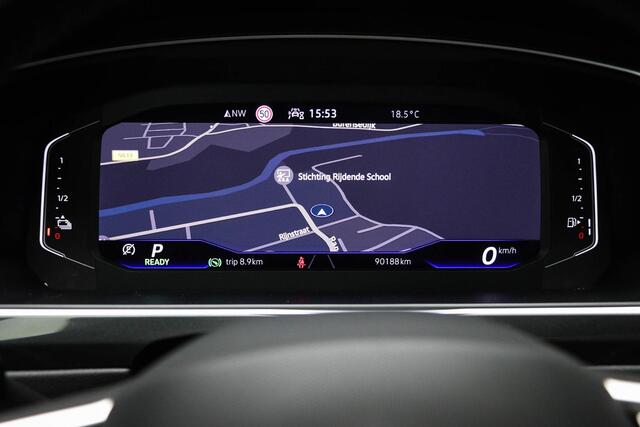 Volkswagen TIGUAN 1.4 TSI eHybrid R-Line Business+ | PANORAMADAK | WINTER PACK | MATRIX LED | 360 CAMERA