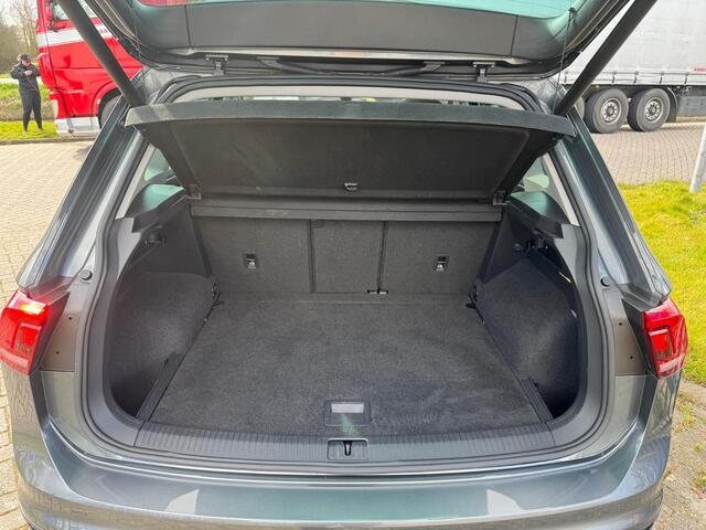 Volkswagen TIGUAN 1.5 TSI ACT Highline ACC/PANO/CARPLAY/NAVI