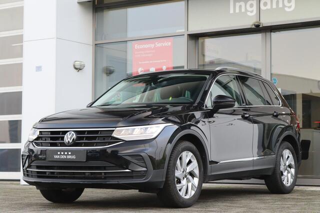 Volkswagen TIGUAN 1.5 TSI 150 pk Move | Navigatie | Camera | Climatronic | LED | Stoel + Stuur verwarming | Elektrische Klep | | Fabrieksgarantie tot 23-01-2026 of 100.000km |