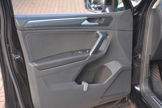 Volkswagen TIGUAN 1.4 TSI 4Motion Highline | Navigatie | Panoramadak | ACC | Virtual-cockpit | NL auto!! |