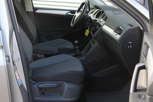 Volkswagen TIGUAN 1.4 TSI Comfortline Business I NAVI I CLIMA I DAB I CARPLAY I PDC I ACC