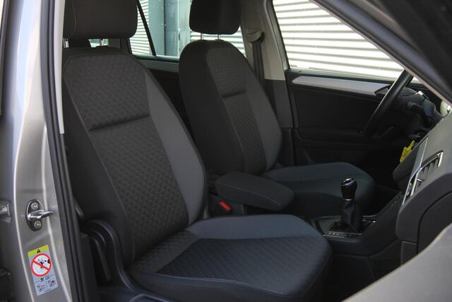 Volkswagen TIGUAN 1.4 TSI Comfortline Business I NAVI I CLIMA I DAB I CARPLAY I PDC I ACC
