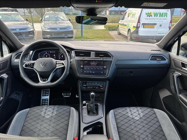 Volkswagen TIGUAN 1.4 TSI eHybrid R-Line Business+ | Trekhaak | Pano Dak | A-Camera | IQ Light | PHEV |