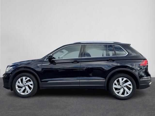 Volkswagen TIGUAN 1.5 TSI Elegance | Automaat | ACC | Carplay | Navi | Parkeersensor voor/achter | Winter-Pakket | LM velgen | ( Vestiging - Vianen )