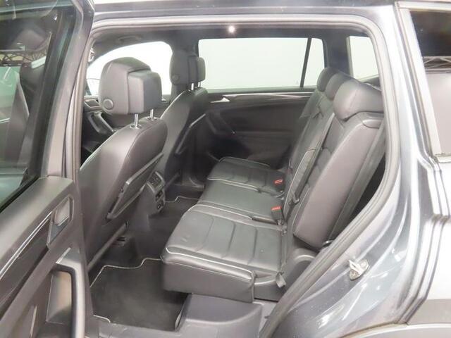 Volkswagen TIGUAN 1.5 TSI HL Bus R 7p. | 3X R-line | Dynn | Pano | Camera | Trekha