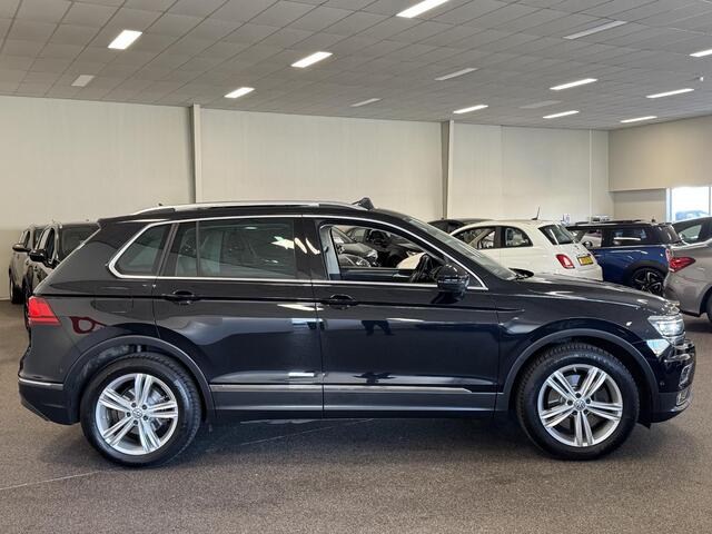 Volkswagen TIGUAN 2.0 TSI 4Motion Highline NAVIGATIE/CAMER, LEER, PANORAMA