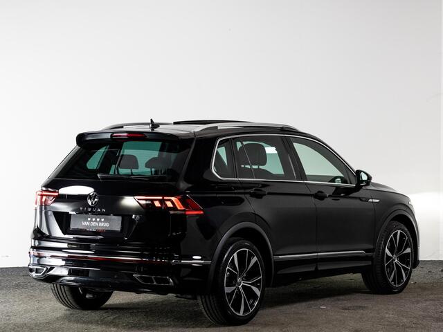 Volkswagen TIGUAN 1.5 TSI R-Line Business | Panoramadak | 20" LMV "Suzuka" | Verwamde achterbank | elektrische achterklep |