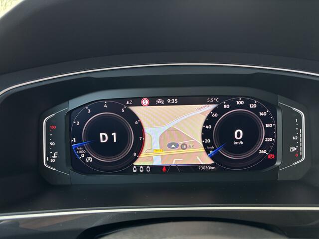 Volkswagen TIGUAN 1.5 TSI Elegance / Virtual Cockpit / Led verlichting / achteruitrijcamera / stoelverwarming / Navigatie / Elect. Achterklep