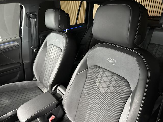 Volkswagen TIGUAN 1.5 TSI R-Line Black Edition 2 x R-line | Camera | Trekhaak | Sfeer verlichting
