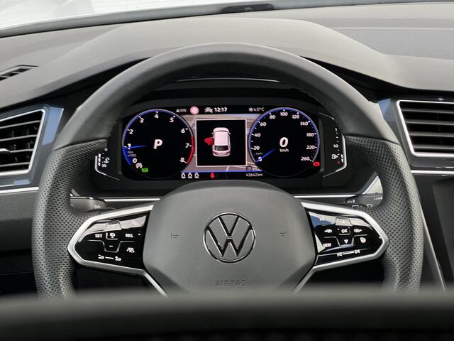Volkswagen TIGUAN 1.5 TSI R-Line Bns | 20 inch | Navi | Adaptive LED | Camera | ACC