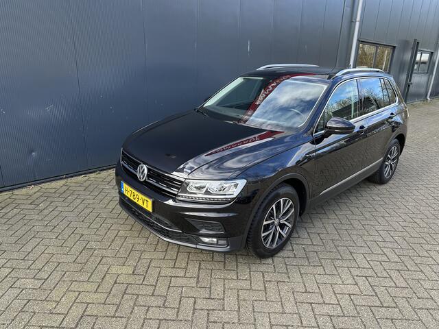 Volkswagen TIGUAN 1.5 TSI Comfortline Business | Pano Dak | Navi | Cruise control