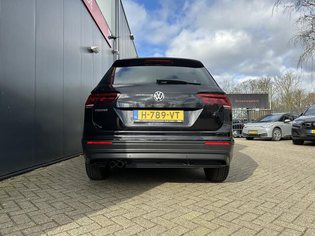 Volkswagen TIGUAN 1.5 TSI Comfortline Business | Pano Dak | Navi | Cruise control