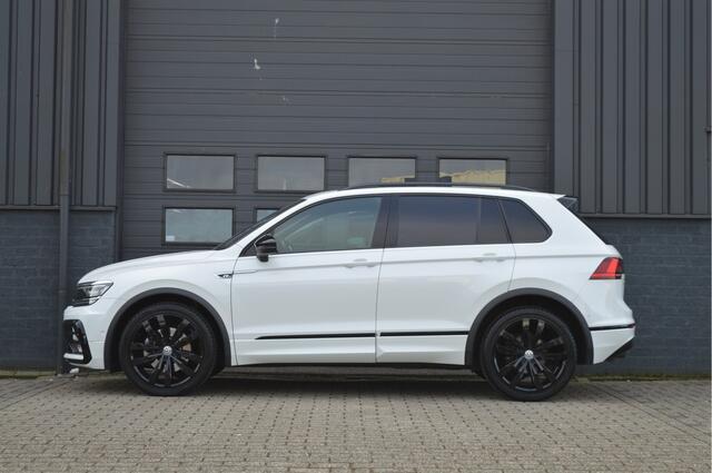 Volkswagen TIGUAN 2.0 TSI 4Motion Highline Business R | PANO | ACC | KEYLESS | CAMERA |