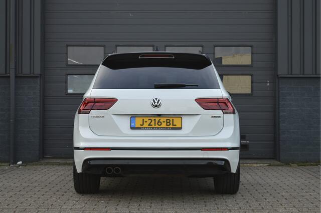 Volkswagen TIGUAN 2.0 TSI 4Motion Highline Business R | PANO | ACC | KEYLESS | CAMERA |