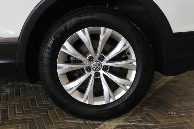 Volkswagen TIGUAN 1.5 TSI ACT Comfortline Automaat | Incl. 12 maanden garantie | Adaptieve cruise control | Climate control | Lane assist | Apple carplay/Android auto |
