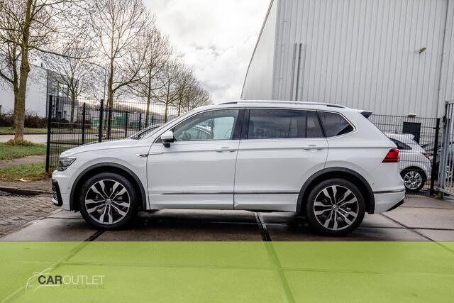 Volkswagen TIGUAN Allspace AUTOMAAT 1.5 TSI Highline Business R-line Zeer mooie Tiguan All-Space AUTOMAAT met bijna alle denkbare opties! Zie onze site voor alle foto's Dealeronderhouden, nieuwe onderhoudsbeurt, PANO, ELEC TREKHAAK, ACHETRUITRIJCAMERA,VOL LEDER ETC!