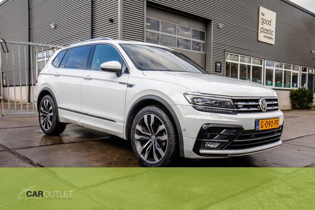 Volkswagen TIGUAN Allspace AUTOMAAT 1.5 TSI Highline Business R-line Zeer mooie Tiguan All-Space AUTOMAAT met bijna alle denkbare opties! Zie onze site voor alle foto's Dealeronderhouden, nieuwe onderhoudsbeurt, PANO, ELEC TREKHAAK, ACHETRUITRIJCAMERA,VOL LEDER ETC!