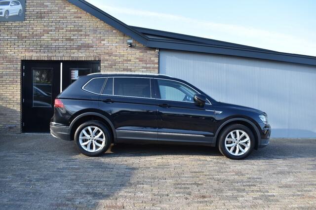 Volkswagen TIGUAN 2.0 TSI 4M. HIGHLINE, 7P. Xenon, Pano, ACC, Lane
