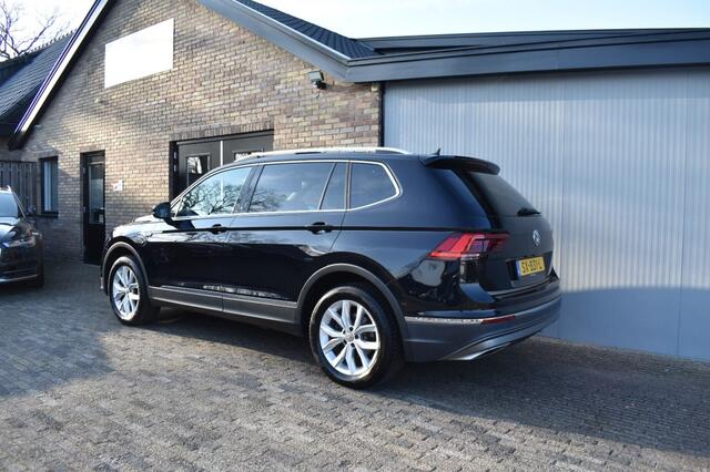 Volkswagen TIGUAN 2.0 TSI 4M. HIGHLINE, 7P. Xenon, Pano, ACC, Lane