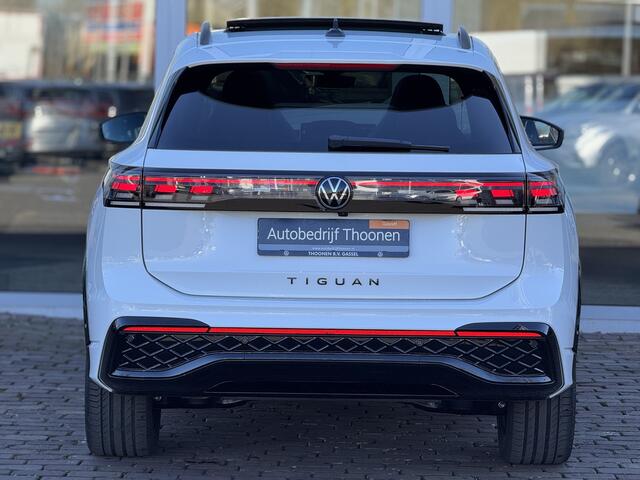 Volkswagen TIGUAN 1.5 eHybrid R-Line Edition Trekhaak | HUD | Massage | Pano
