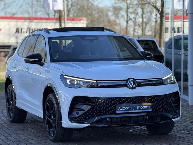 Volkswagen TIGUAN 1.5 eHybrid R-Line Edition Trekhaak | HUD | Massage | Pano