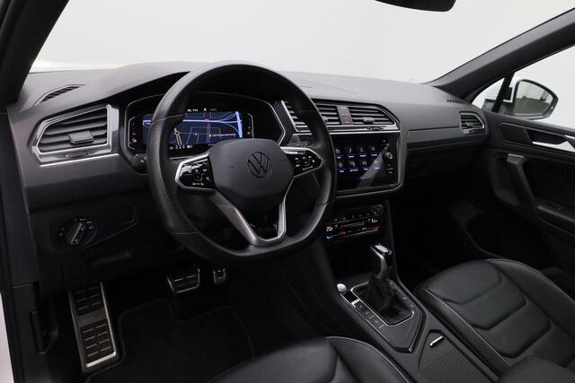 Volkswagen TIGUAN 1.4 TSI 245 pk DSG eHybrid R-Line Business+ | Panoramadak | Trekhaak | Leder | Geheugenstoelen | Adaptief onderstel | Rondomzicht camera | IQ Light