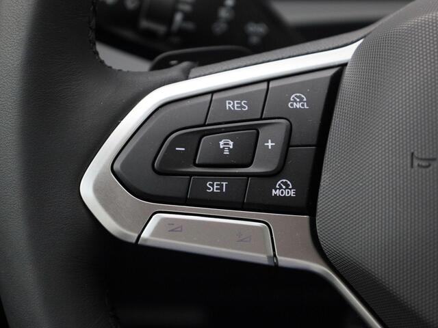 Volkswagen TIGUAN 1.5eHybrid 150kW/204PK Life DSG · App connect · Stoel,-stuur, & achterbank verwarming · Parkeersensoren + camera · Garantie tot januari 2027