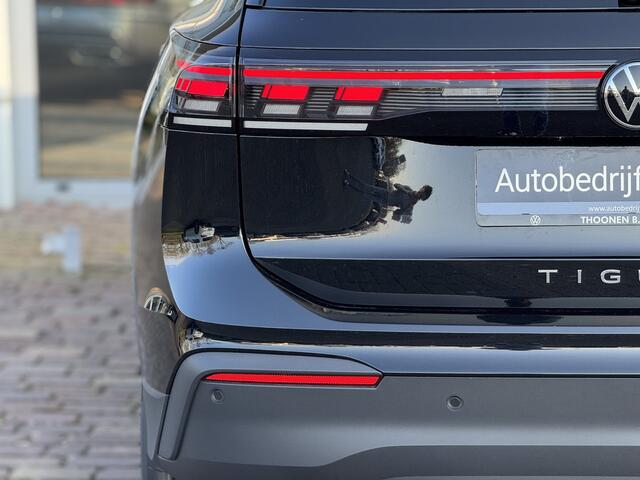 Volkswagen TIGUAN 1.5 eHybrid Life Edition keyless | 18" | stoel en stuurverwarming
