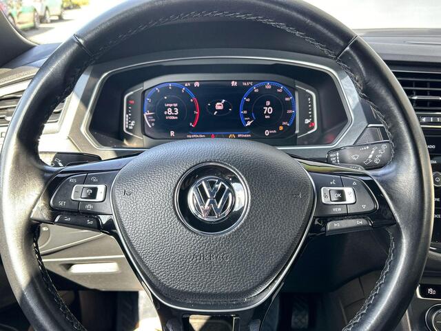 Volkswagen TIGUAN Allspace 1.5 TSI Highline Business R 7p. 150PK | Panorama dak | 2x R-line | 7persoons |