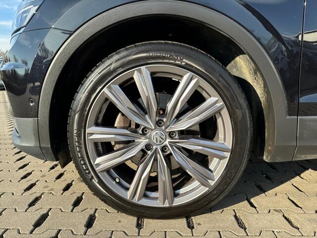Volkswagen TIGUAN 2.0 TDI DSG 4MOTION HIGHLINE PANO-DAK/TREKHAAK/CAMERA/DYNAUDIO