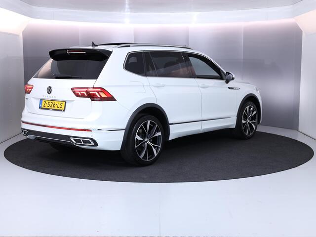 Volkswagen TIGUAN Allspace 1.5 TSI R-Line Business 7p. 150 pk Automaat (DSG) | Verlengde garantie | Navigatie | Panoramadak | Parkeersensoren | Stoelverwarming | R-Line |