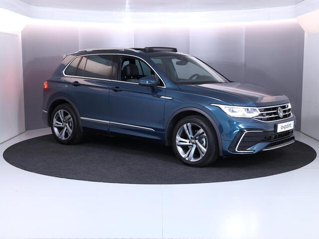 Volkswagen TIGUAN 1.5 TSI R-Line Business 150 pk Automaat (DSG) | Verlengde garantie | Navigatie | Panoramadak | Elektr. trekhaak | Parkeersensoren (Park assist) | Achteruitrijcamera | Stoelverwarming |