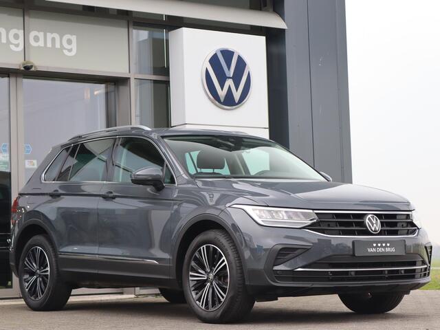 Volkswagen TIGUAN 1.4 TSI 245 pk DSG eHybrid Life | Navigatie via App Connect | Climatronic | LED | PDC | Adaptive Cruise | Digital Cockpit | Fabrieksgarantie tot 20-09-2025 of 80.000km |