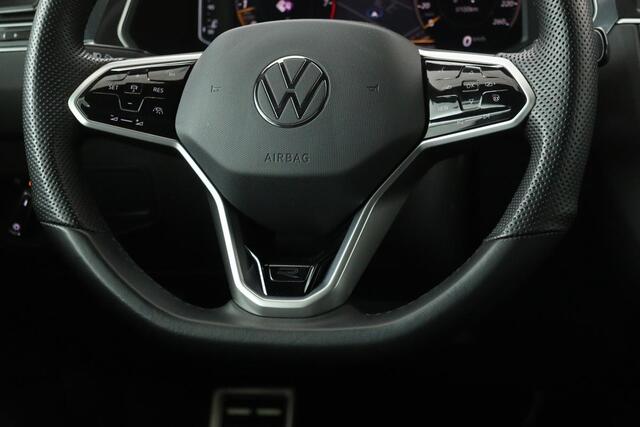 Volkswagen TIGUAN 1.5 TSI R-Line Business+ | Panoramadak | Trekhaak | Stoel & stuurverwarming | Harman/Kardon | Camera | Adaptive cruise | Matrix LED