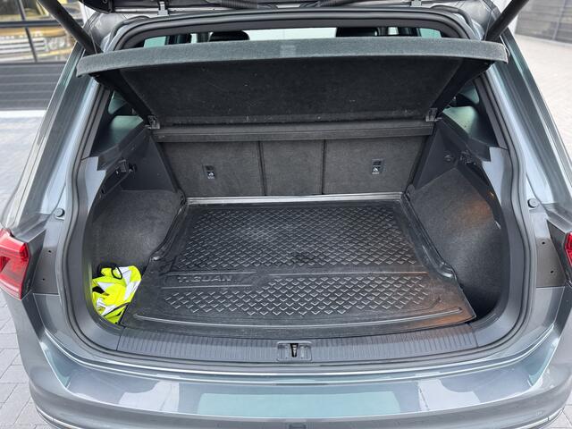 Volkswagen TIGUAN 1.4 TSI R-Line | Dynaudio | Virtual Cockpit | Adaptive Cruise | Keyless