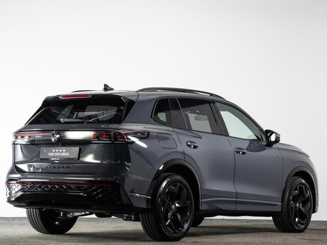 Volkswagen TIGUAN R-Line 1.5 eTSI 150 PK | LED Matix IQ | Black Style | Panoramadak | 360 Camera | Stoel & Stuurwiel verwarming |