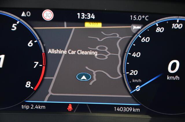 Volkswagen TIGUAN 1.5 TSI R-Line Business+ Automaat/Navi/Pdc/Ecc/Led/Virtual dashboard/Achteruitrijcamera/Cr-Controle/20-Inch Lmv/Stoel&stuur verwarming/Trekhaak elektrisch uitklapbaar/Matrix ('IQ Light')
