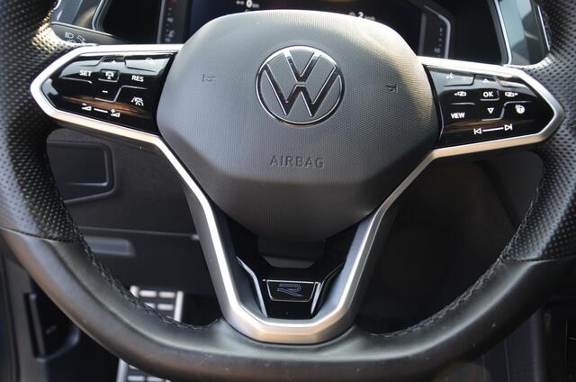 Volkswagen TIGUAN 1.5 TSI R-Line Business+ Automaat/Navi/Pdc/Ecc/Led/Virtual dashboard/Achteruitrijcamera/Cr-Controle/20-Inch Lmv/Stoel&stuur verwarming/Trekhaak elektrisch uitklapbaar/Matrix ('IQ Light')