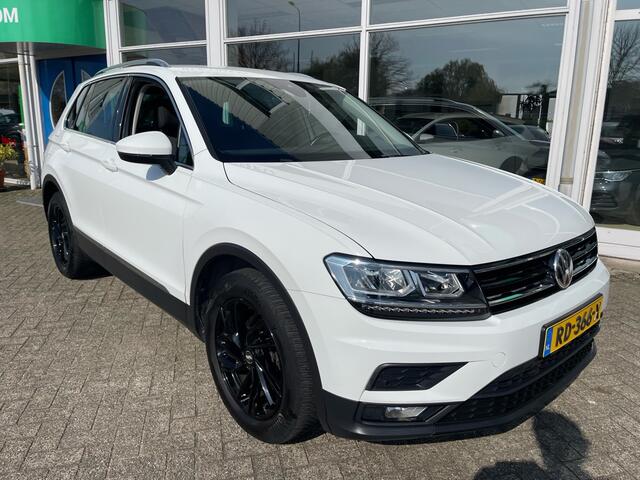 Volkswagen TIGUAN 1.4 TSI CL Bns, Nav, Led, Carplay, 18" inch