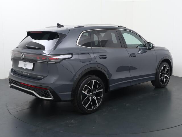 Volkswagen TIGUAN 1.5 eHybrid R-Line Business