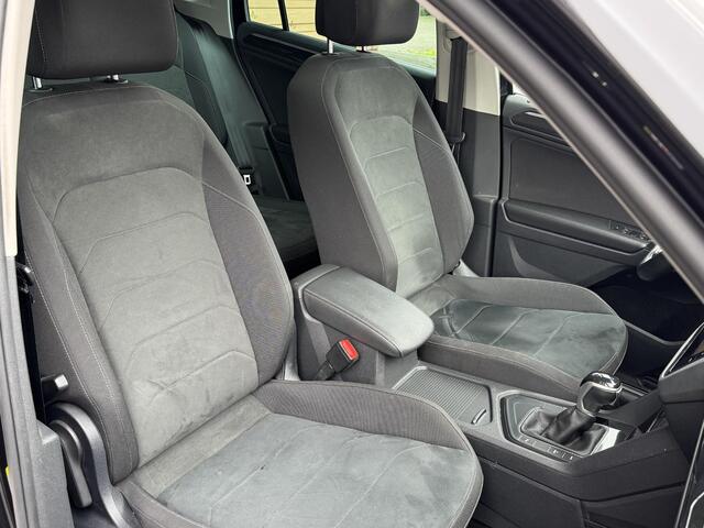 Volkswagen TIGUAN 1.4 TSI eHybrid Bisns,Pano,Trekh,Virtual,Navi,App