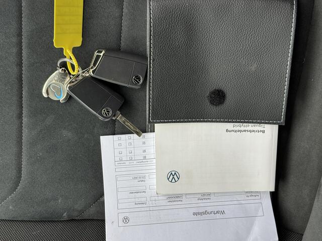 Volkswagen TIGUAN 1.4 TSI eHybrid Bisns,Pano,Trekh,Virtual,Navi,App