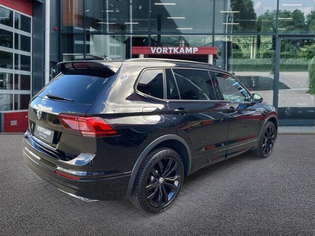 Volkswagen TIGUAN 2.0 TSI DSG 4M 2xR-Line 7p. LEDER/HUD/TREKHAAK/ACC/LED