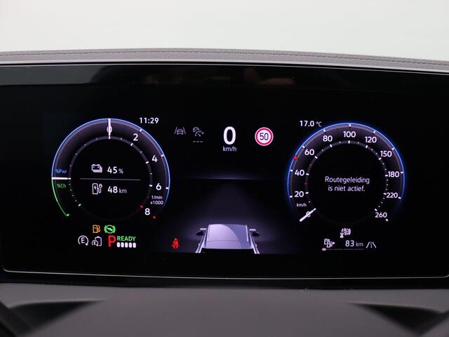 Volkswagen TIGUAN 1.5 eHybrid Life Edition 204PK DSG full led, adaptive cruise, side assist, navi via apple carplay/android auto, stoelverwarming voor + achter, stuurwielverwarming, elek. achterklep, achteruitrijcamera, 18" lichtmetaal